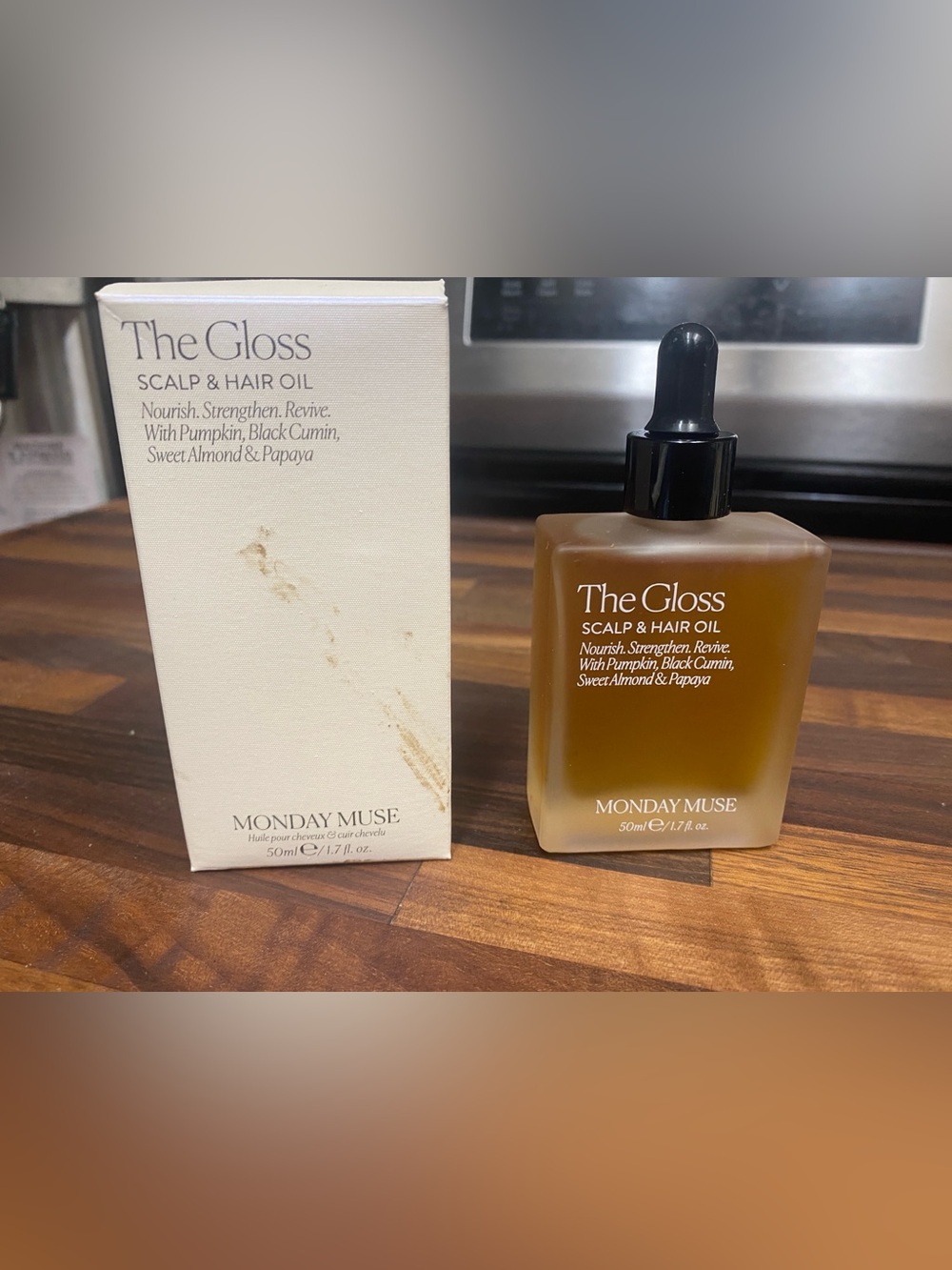 The Gloss Scalp & Hair Oil by MONDAY MUSE